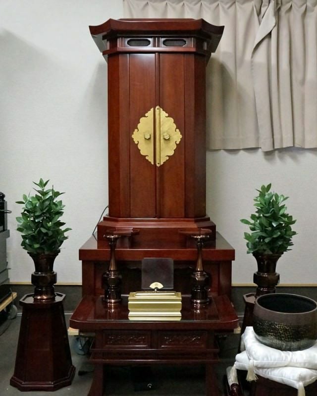 創価学会 お仏壇 Soka Gakkai Buddhist Alter 仏壇、 000000000175-04.jpg?size=l&w=