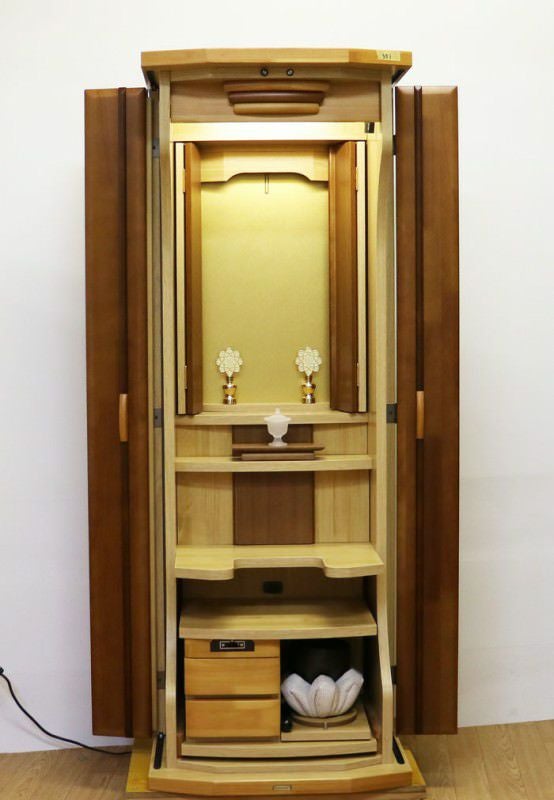 000000000373-01.jpg?size=m&w=