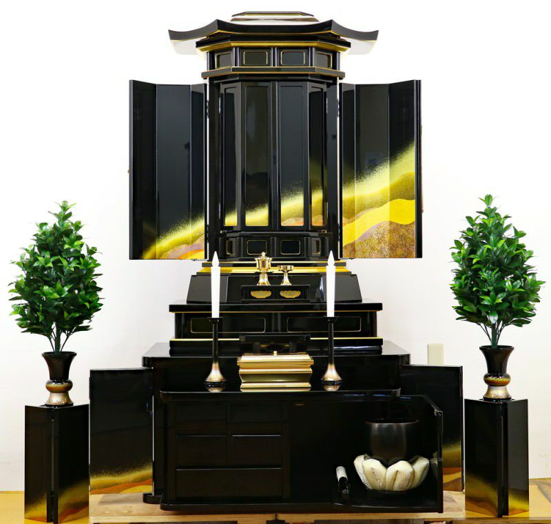 【中古品】黒丹正三方【金箔厨子】金剛堂 創価学会 日蓮正宗 仏壇 仏具 セット 内扉電動開閉式 照明付 兵庫県直接取引 000000000550-02.jpg?size=l&w=