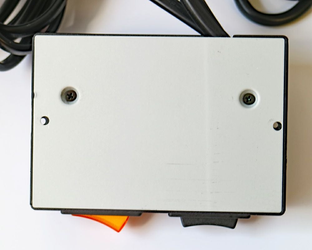 創価学会 スイッチボックス ヨシダ 小型 丸形 4ピン｜仏壇革命・虚空