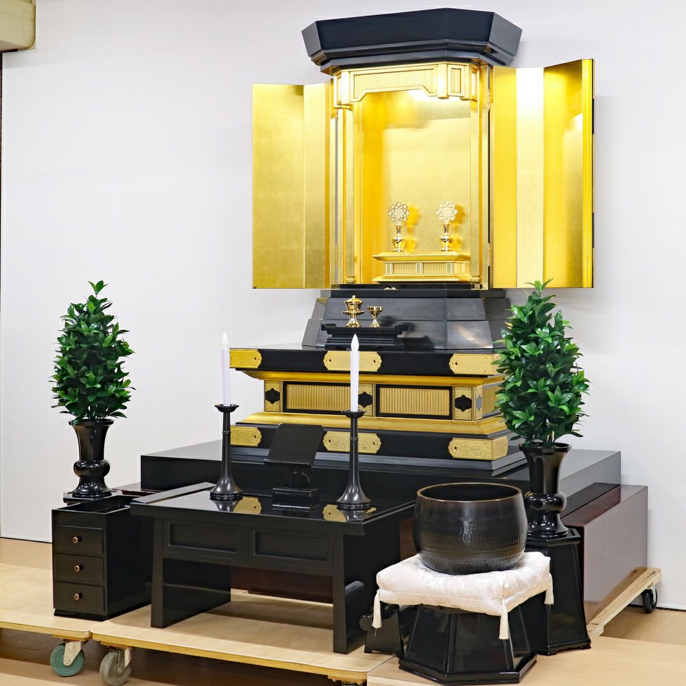 創価学会 個人会館で使用 中古仏壇 1117 手動開閉｜仏壇革命・虚空厨子