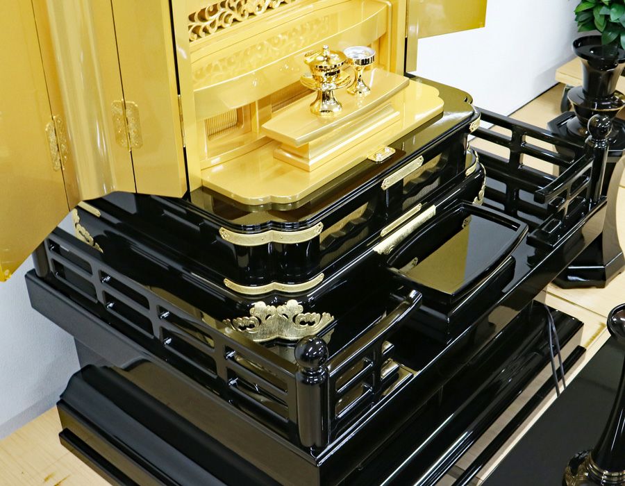 K2508-245 仏壇　中古品 極上品・使用2年】創価学会 厨子型 中古仏壇 1345 「正徳 60-30