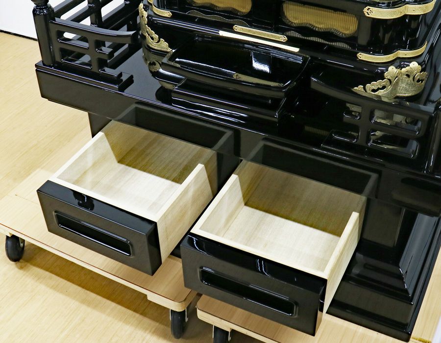 仏壇（中古）引取り限定 極上品・使用2年】創価学会 厨子型 中古仏壇 1345 「正徳 60-30